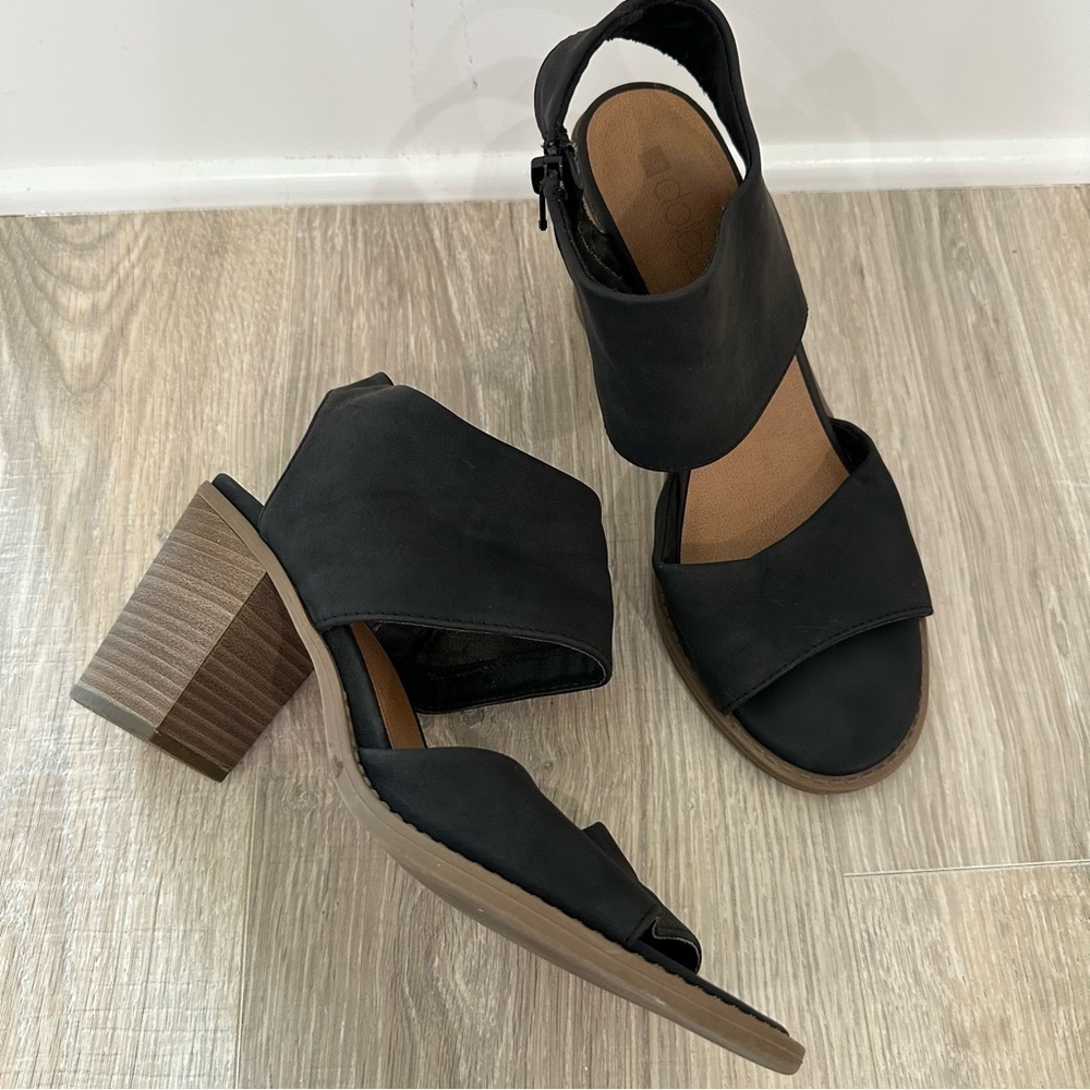 dolcetta claire black heeled sandals vegan suede